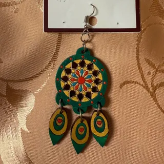 گوشواره چوبی هنری