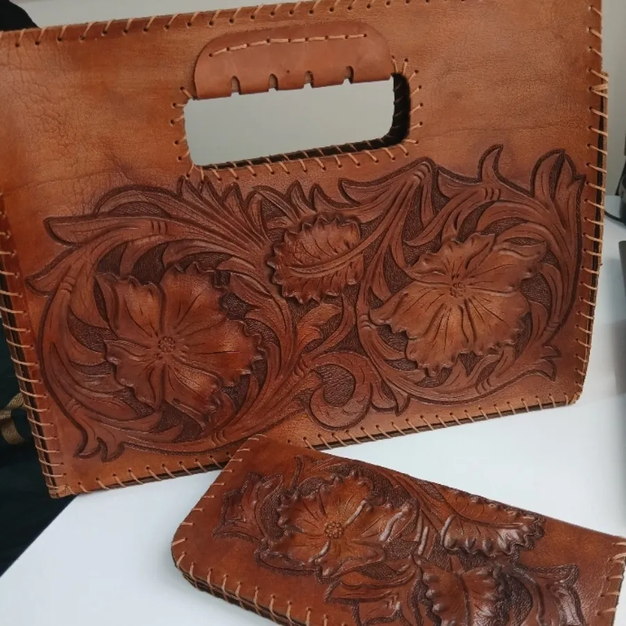کیف چرم طبیعی دست دوز