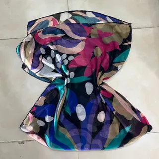 روسری قواره دار