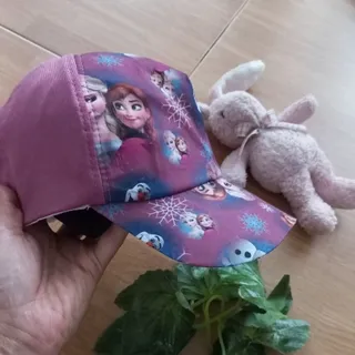 کلاه دخترونه