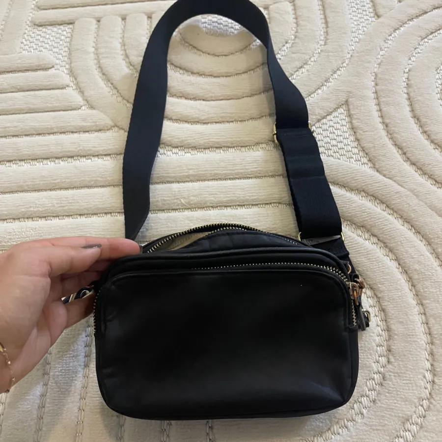 کیف برند h&m