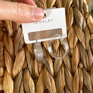 گوشواره حلقه ای