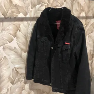 کت levis