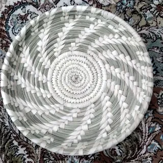 سینی حصیری کِرتِکی