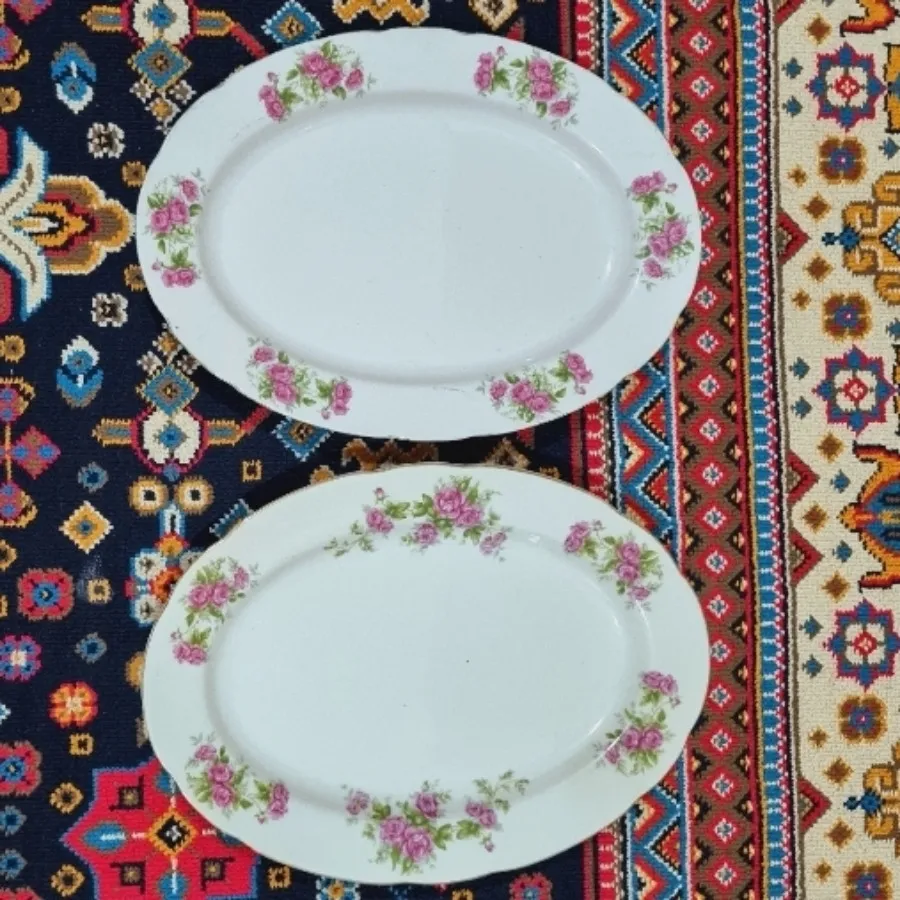 دیس، چینی گل سرخی