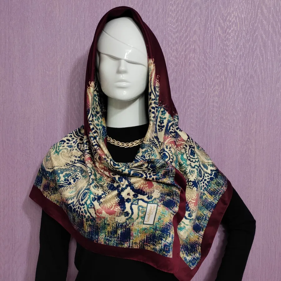 روسری ساتن برند Boutique