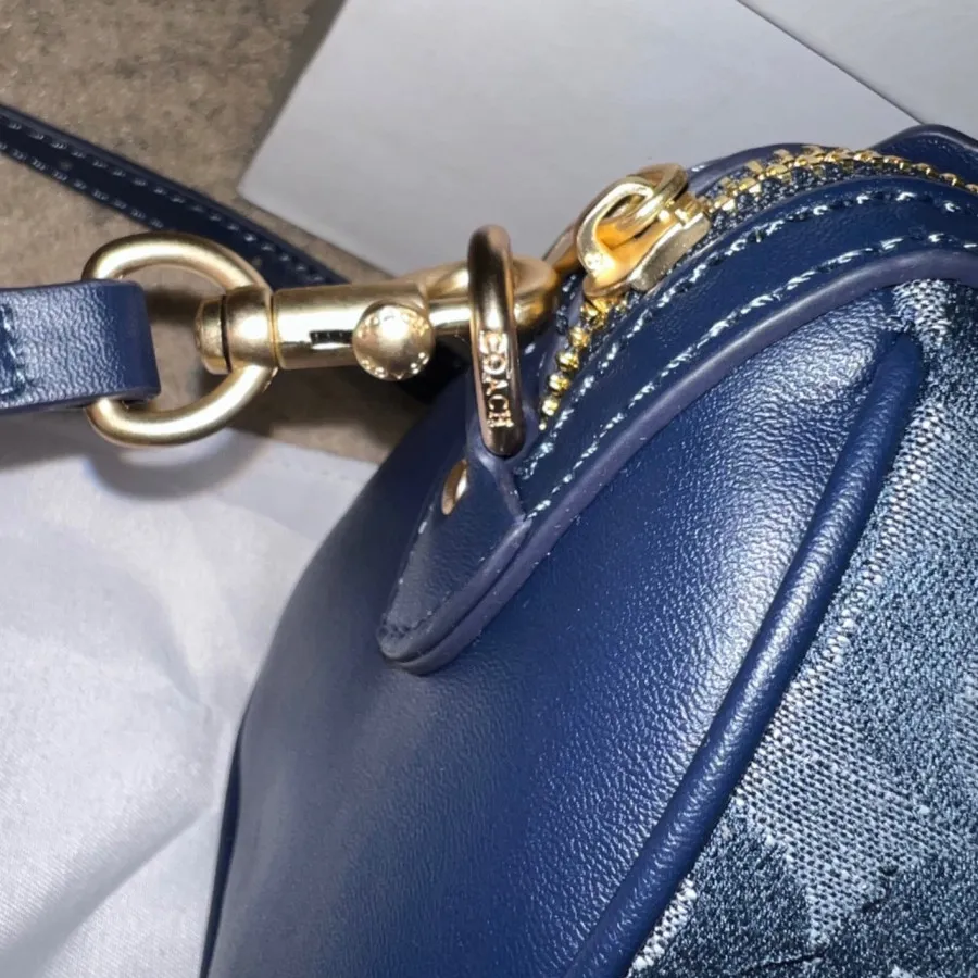 کیف صندوقی گوچ