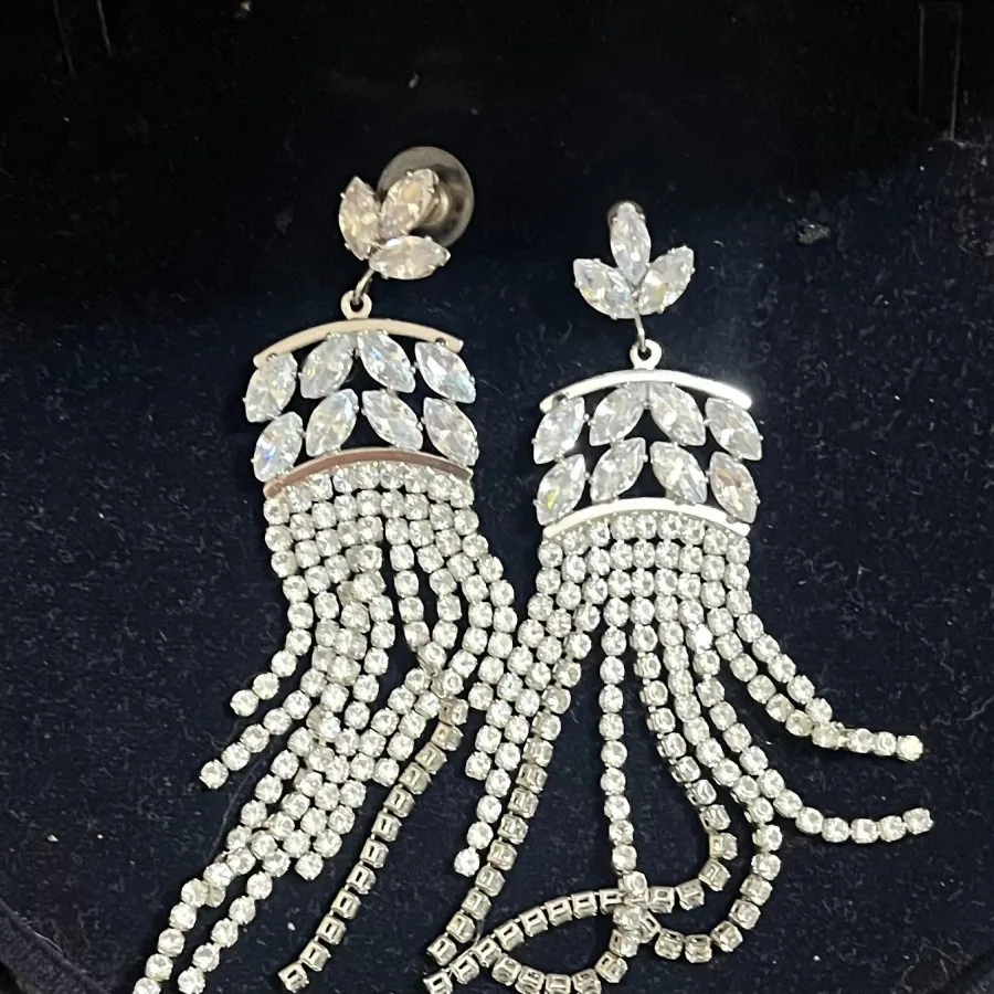 گوشواره جواهری
