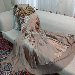 پیراهن مجلسی