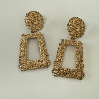 گوشواره طرح زارا