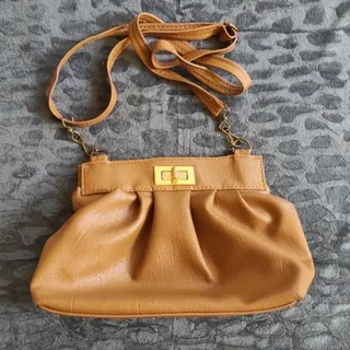 کیف عسلی