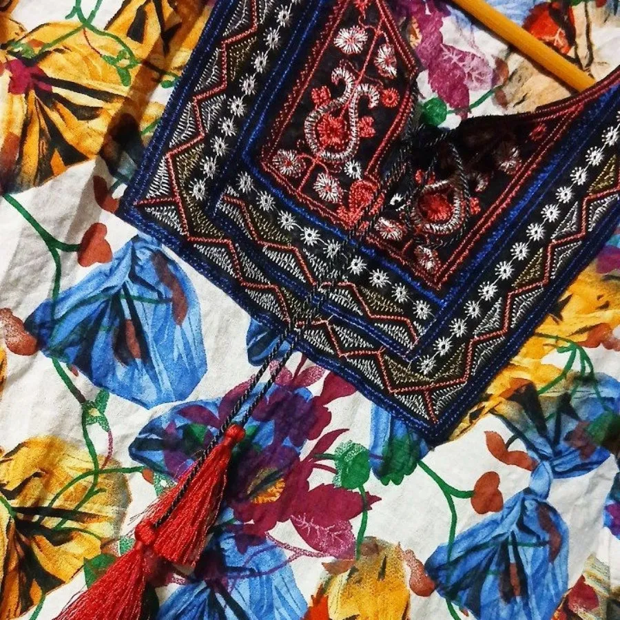 مانتو سنتی خوش آب و رنگ