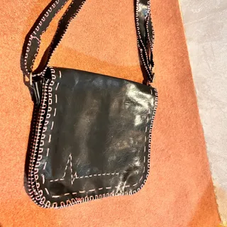 کیف پیاده روی چرم دست دوز