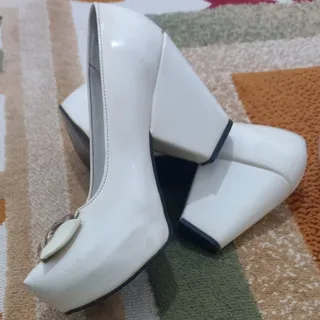 کفش پاشنه مبلی
