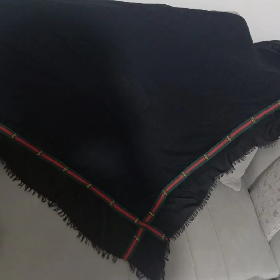 روسری زنانه