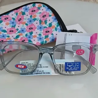 عینک طبی