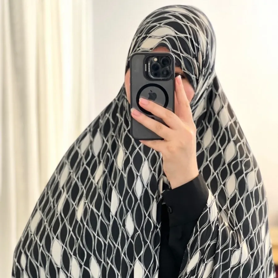 چادر میزبان