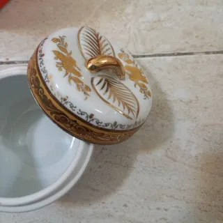 قندان