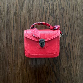 کیف قرمز کوچیک