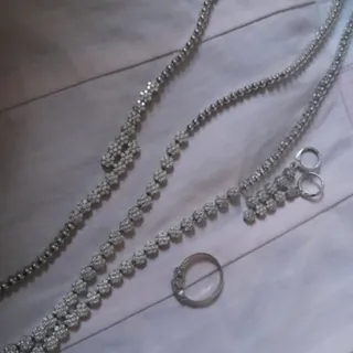 سرویس گردنبند دستبند