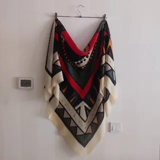 روسری بزرگ
