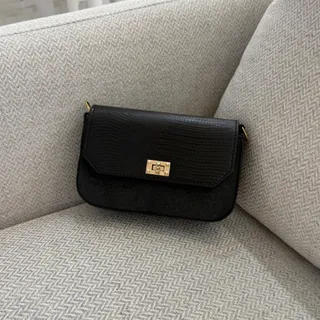 کیف دوشی