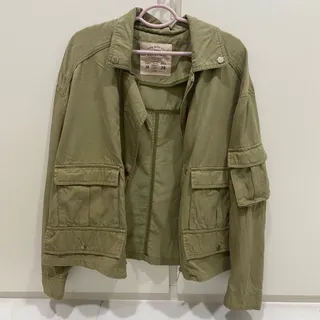 کاپشن pull & bear