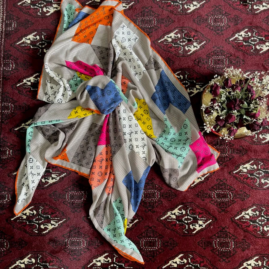 روسری لبه دست دوز