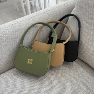 کیف ساعدی miu miu