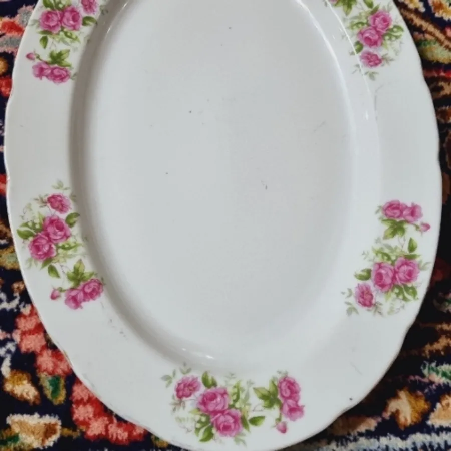 دیس چینی گل سرخی