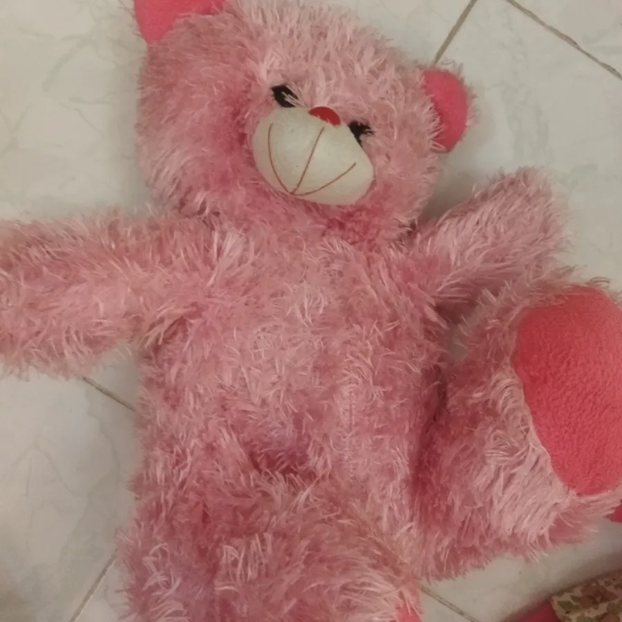 عروسک خرس صورتی