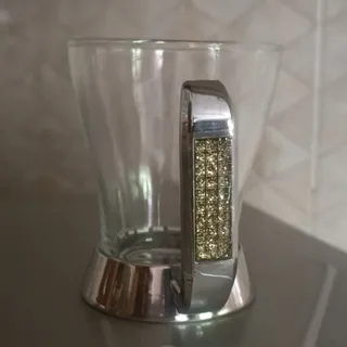 لیوان انگاره دار