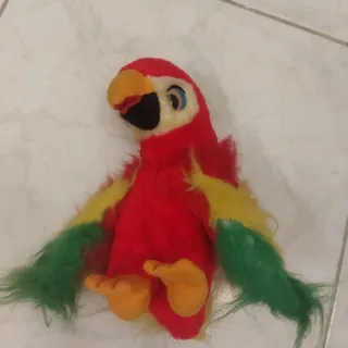 عروسک طوطی