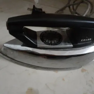 اتو خیاطی قدیمی