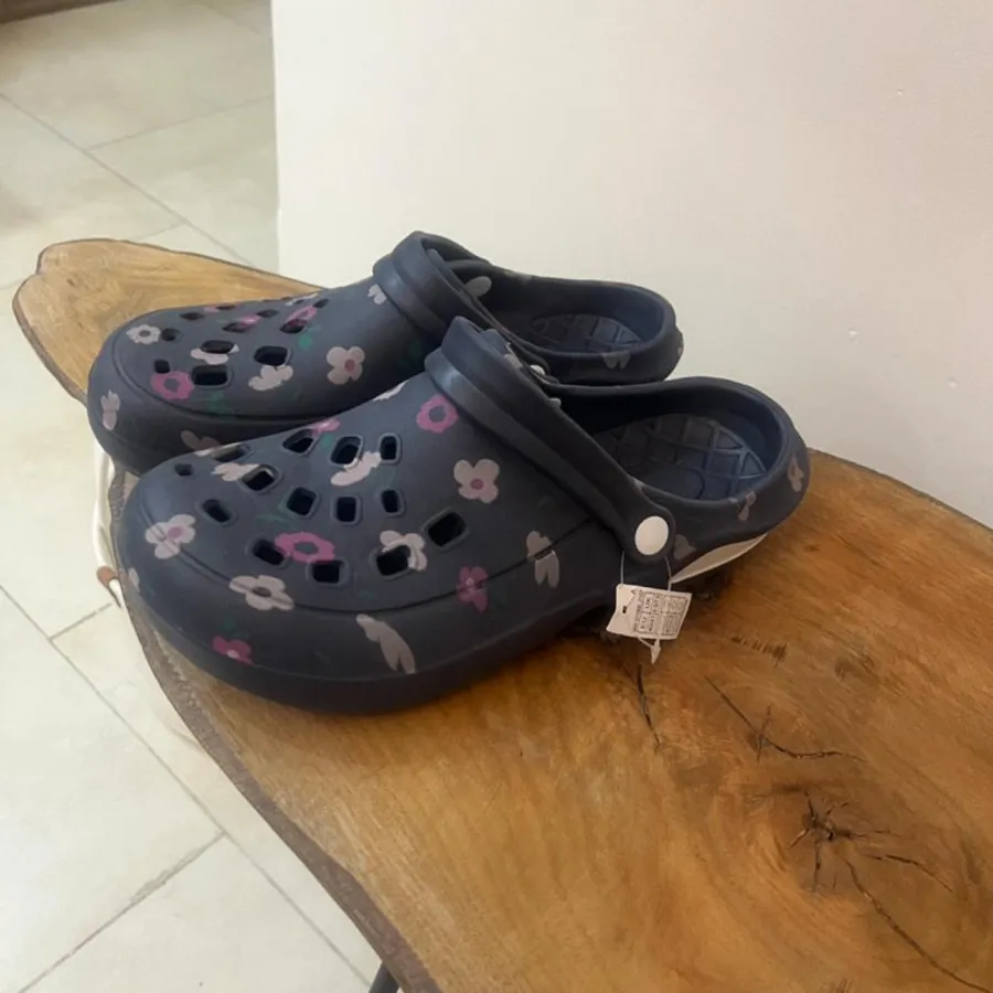 کراکس