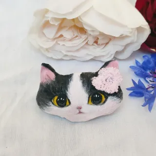 گل سینه پیشی