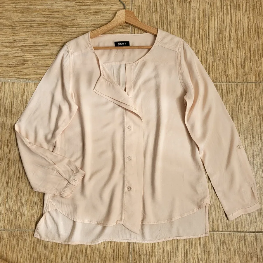 شومیز DKNY
