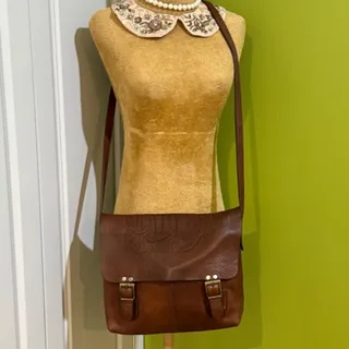 کیف چرم جوان