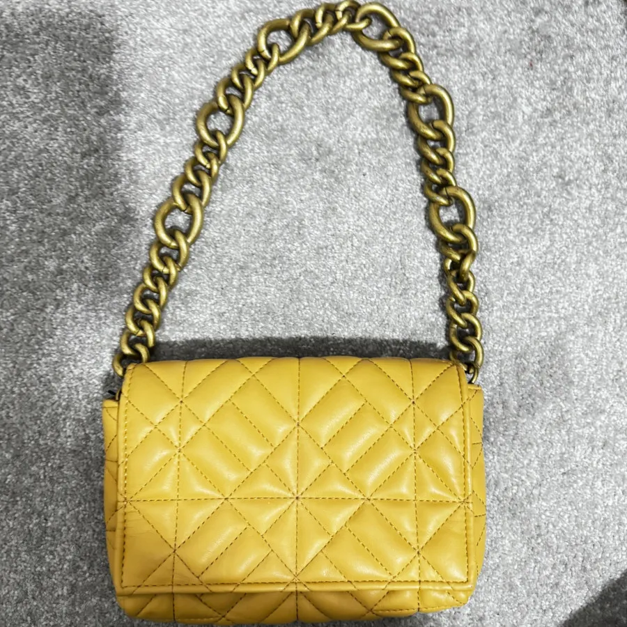 کیف زارا زرد
