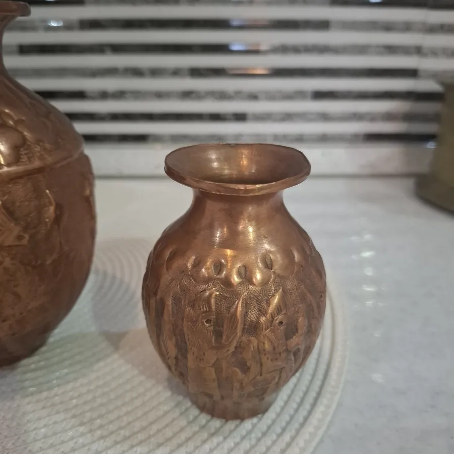 گلدون مسی قدیمی