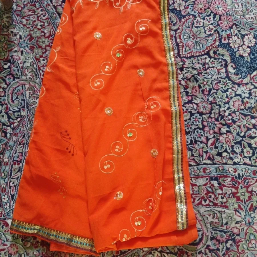 ساری هندی یاپارچه حریر