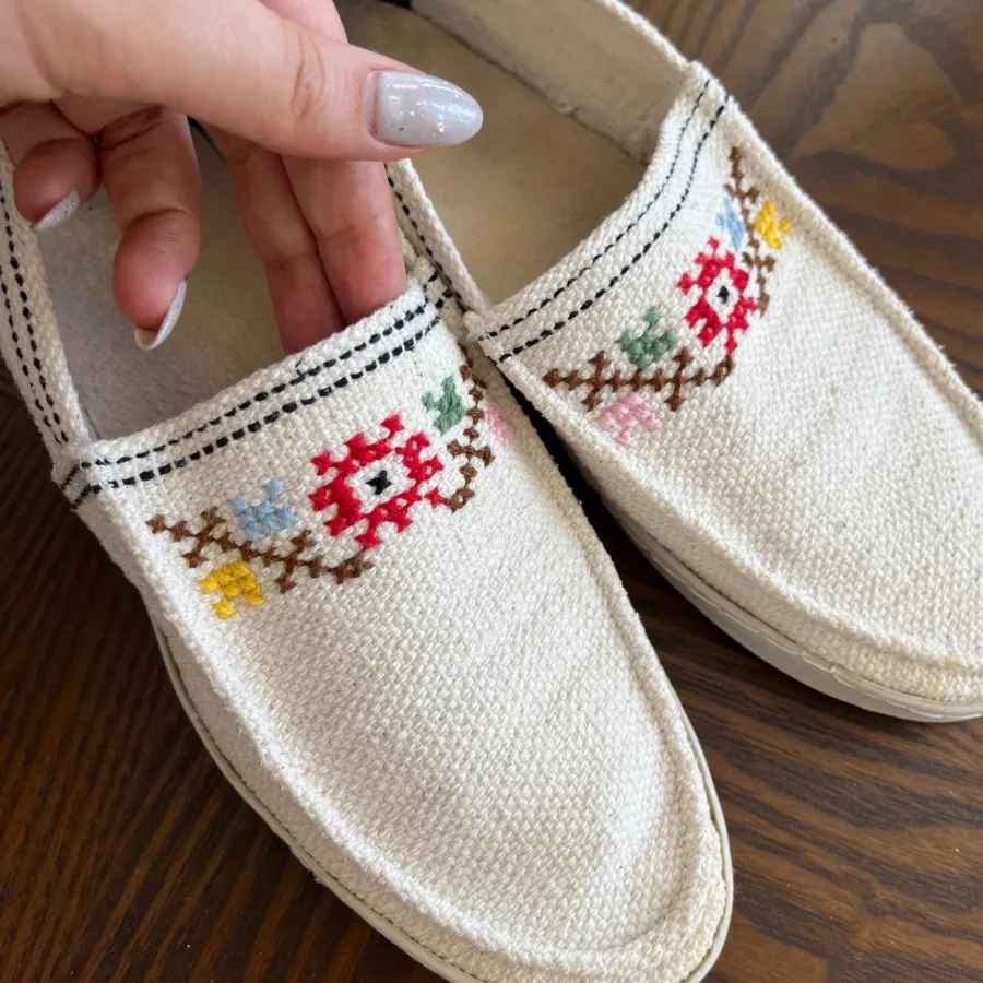 گیوه وارداتی