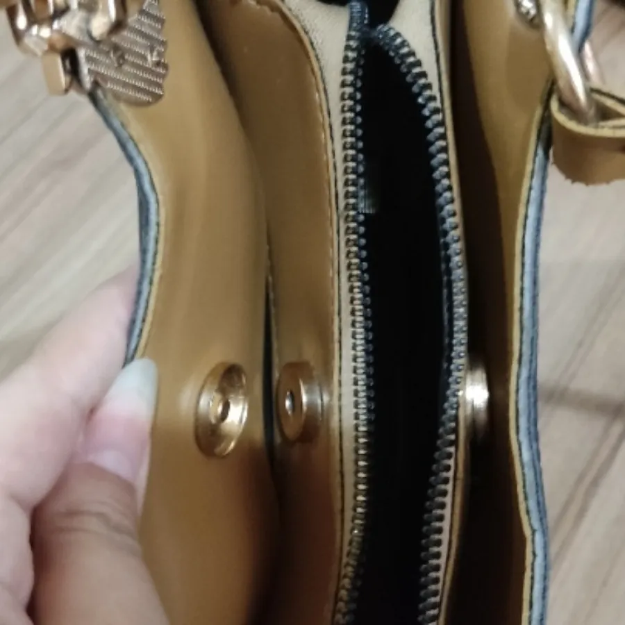 کیف زنانه