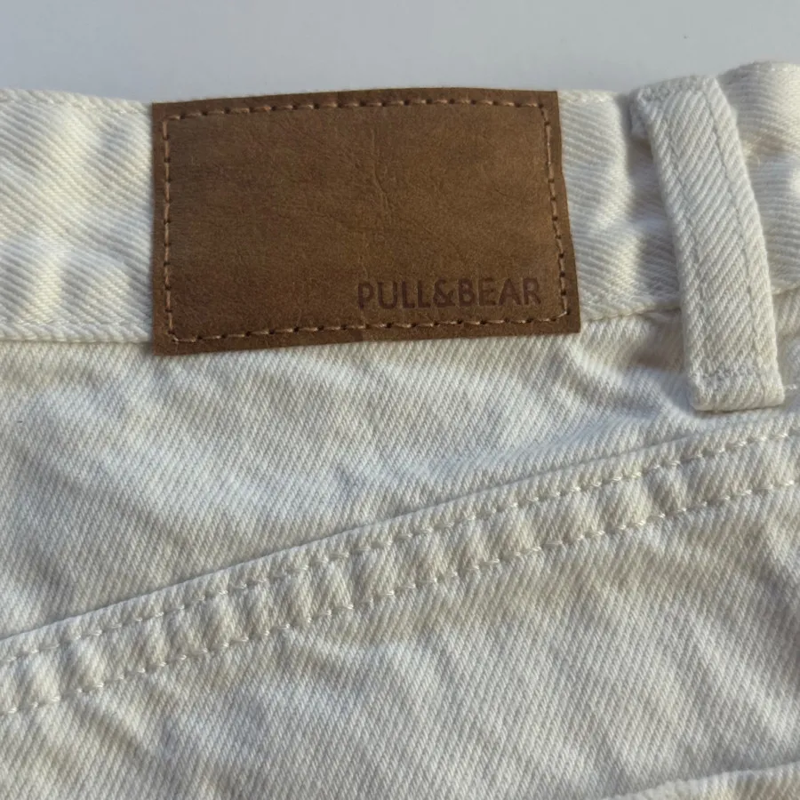شلوارک PULL&BEAR