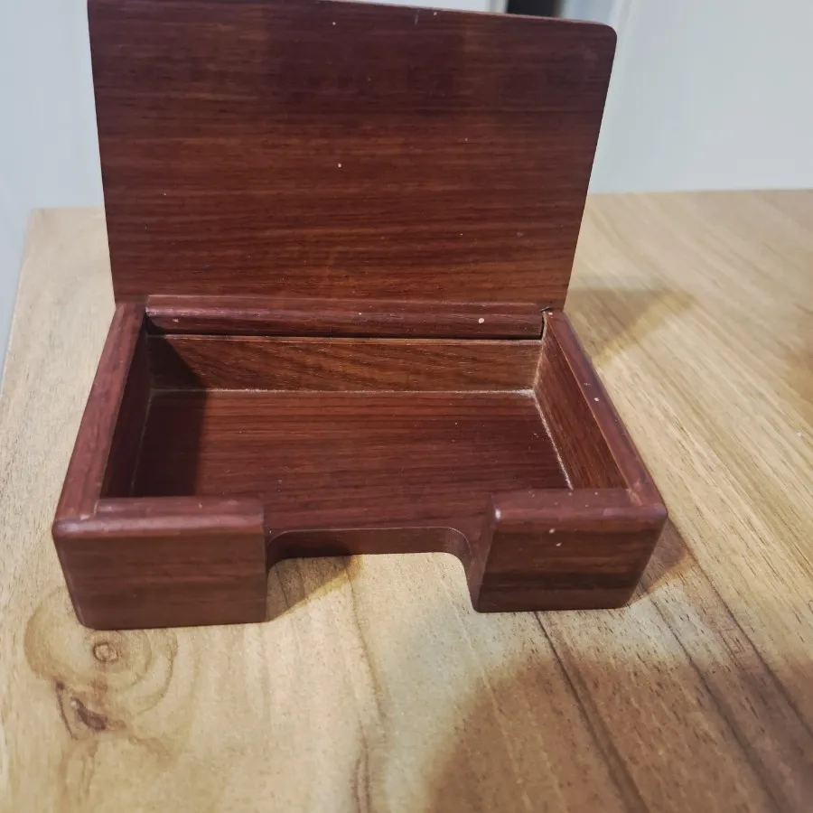جعبه چوبی