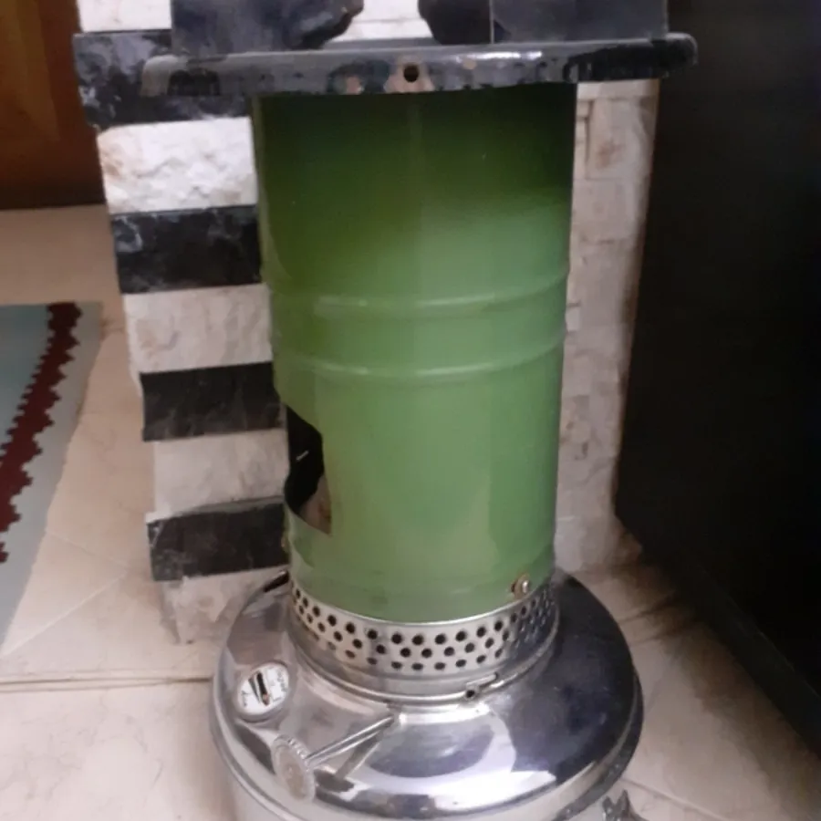 چراغ والور قدیمی