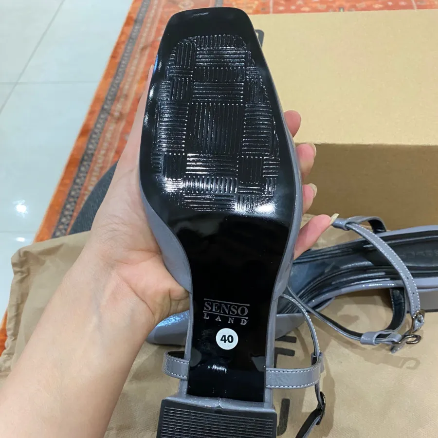 کفش طوسی ورنی اسکاف