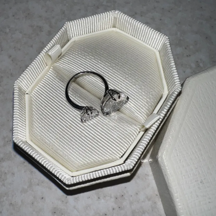 انگشتر Swarovski