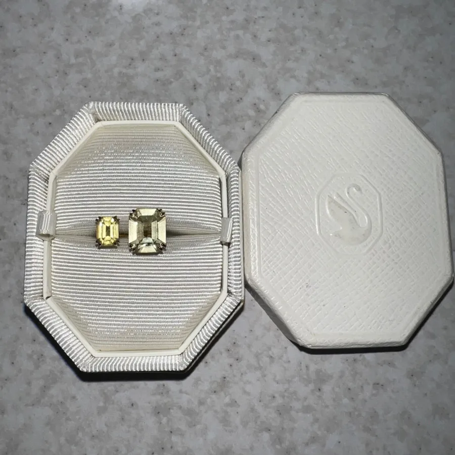 انگشتر Swarovski