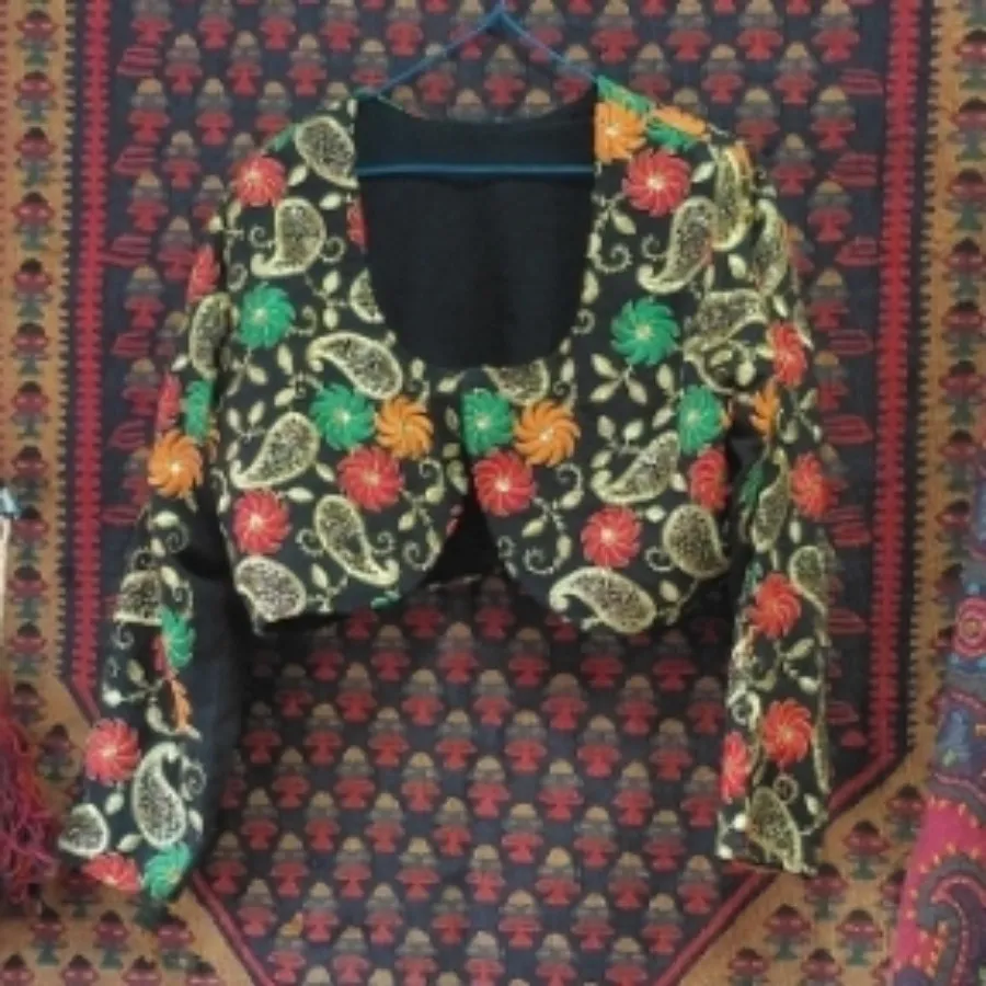 کراپ کت سوزن دوزی